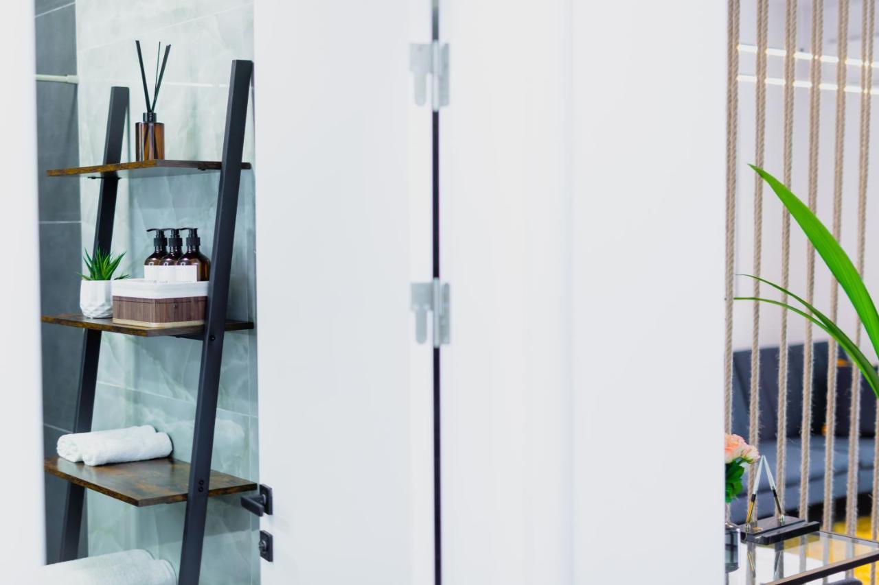 Vibrant Studio Timisoara Ngoại thất bức ảnh